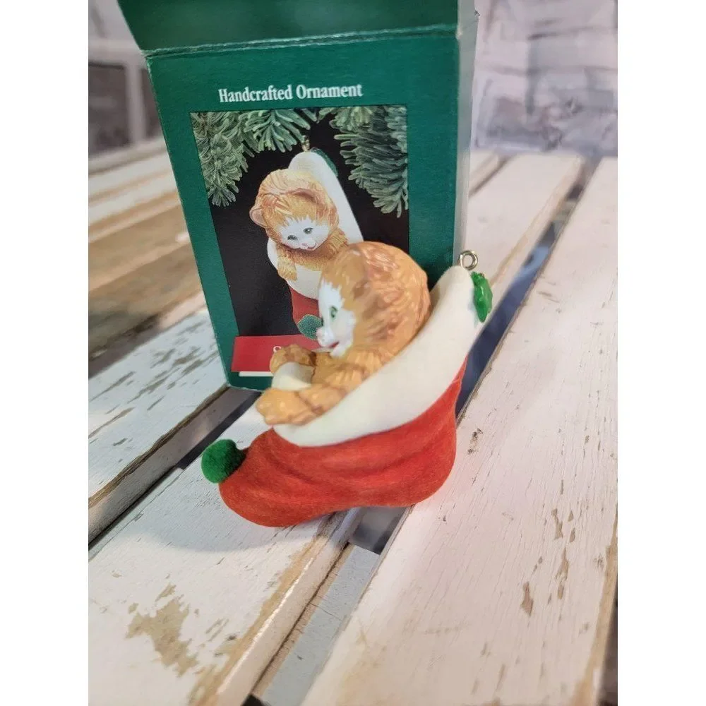Hallmark‎ Stocking kitten 1989 xmas ornament